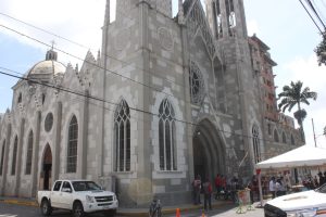 Llegada de la Patrona de Venezuela , al Santuario Ntra. señora de la Paz (Barquisimeto)