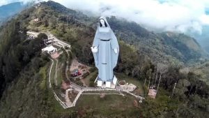 Monumento a la Virgen de la Paz  1983 -2025  (42 años)
