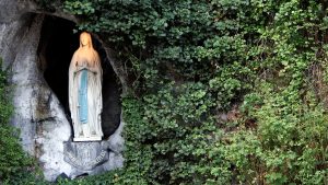 Hoy es la fiesta de Nuestra Señora de Lourdes, Madre y protectora de los enfermos