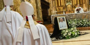 Funeral del Papa Francisco será el 26 de abril en la Plaza de San Pedro